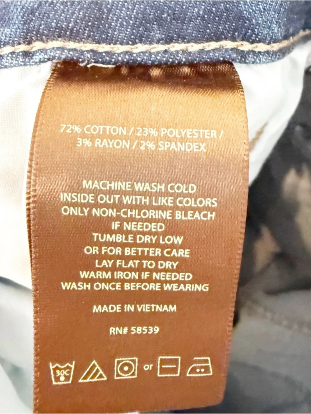 NWTs Kut from the Kloth | Women’s Nicole Bootcut Stretch Jeans Size 12
